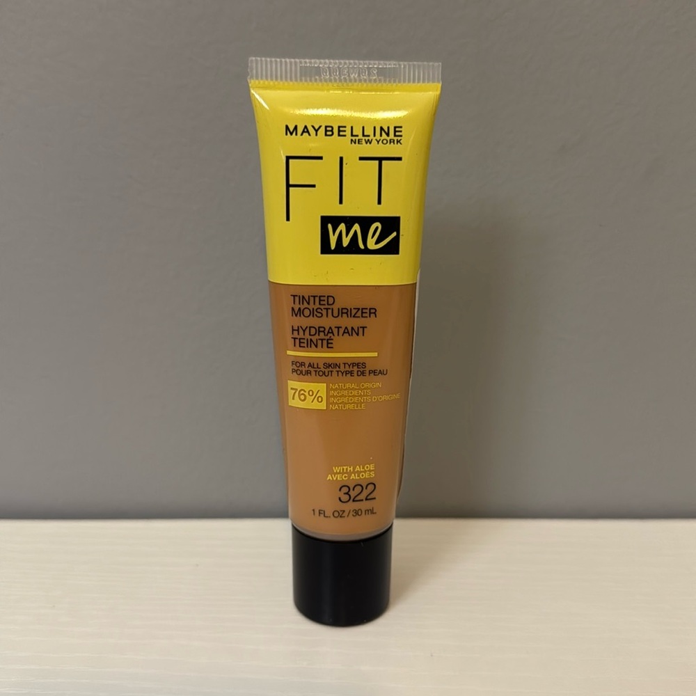 Maybelline Fit Me Tinted Moisturizer - Picture 4 of 4